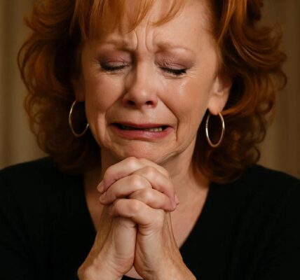 Reba McEntire honors late band members in heartbreaking tribute – asks for prayers.